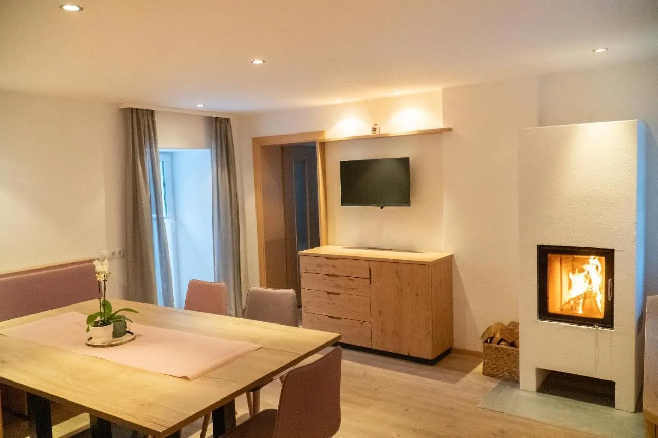 Haus Angelina - Fritz Apartments location